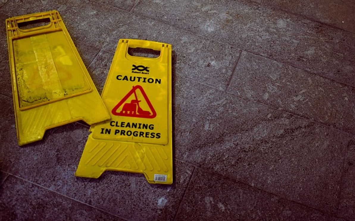 5 Common Tripping Hazards in the Workplaces