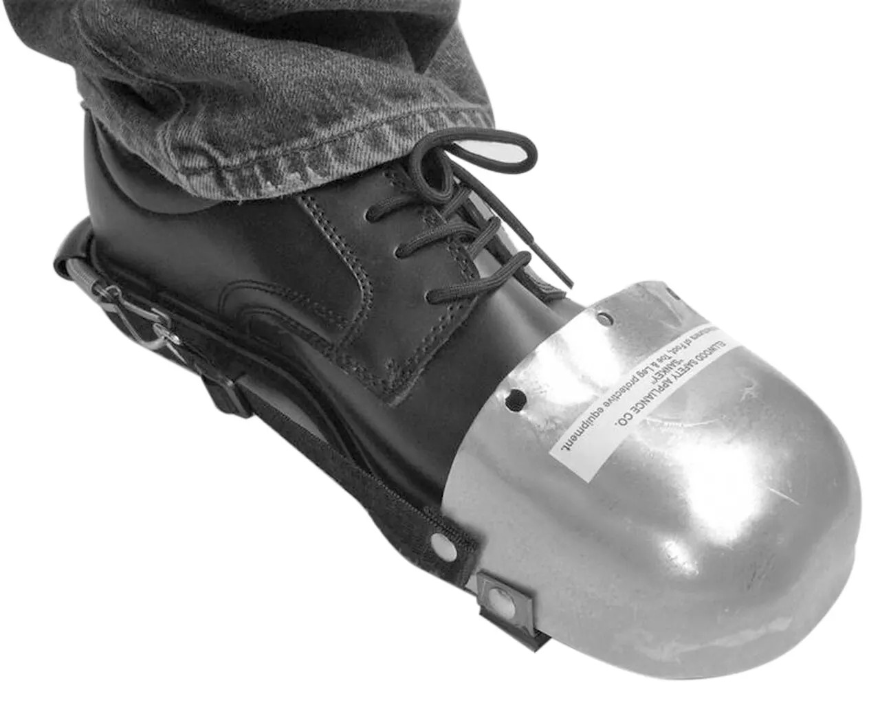 Toe guard store safety shoes