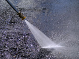 6 Important Safety Tips to Follow When Using a Pressure Washer