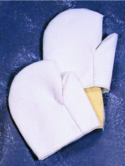 Steel Grip GL279R-10 10" Reversible Glass High Heat Cover Mitt. Shop now!