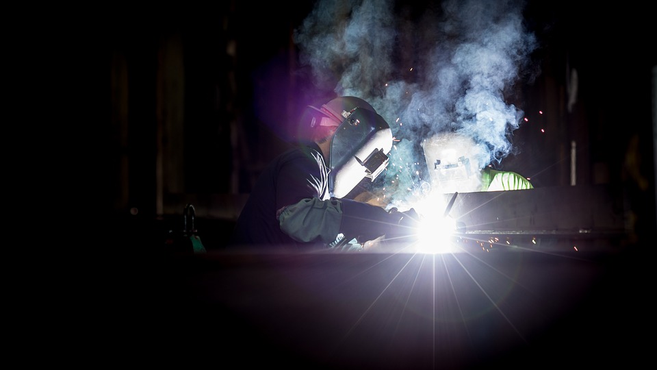 Protecting Against Arc Flash Injuries in the Workplace - SafetyCompany.com