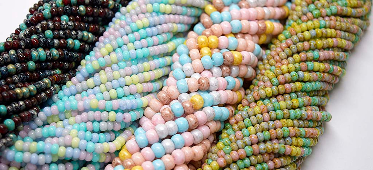 32/0 BonBon™ Aged Mardi Gras Picasso Mix (1/4 Kilo) - Bon Beads