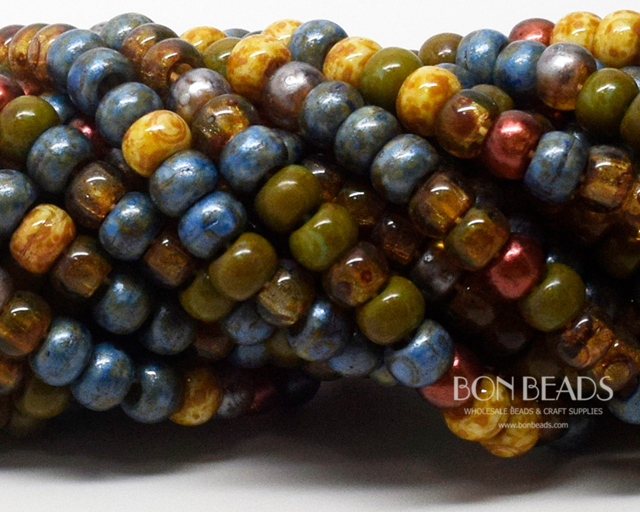 32/0 BonBon™ Aged Mardi Gras Picasso Mix (1/4 Kilo) - Bon Beads