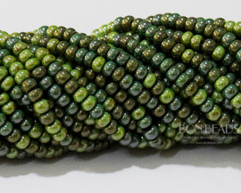 6/0 Aged Powder Green Lights Picasso Mix (1/4 Kilo)