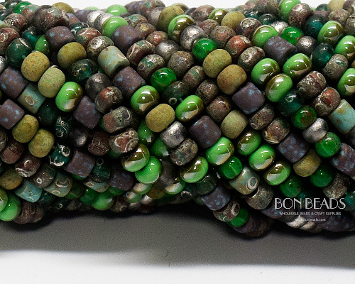 32/0 BonBon™ Aged Mardi Gras Picasso Mix (1/4 Kilo) - Bon Beads