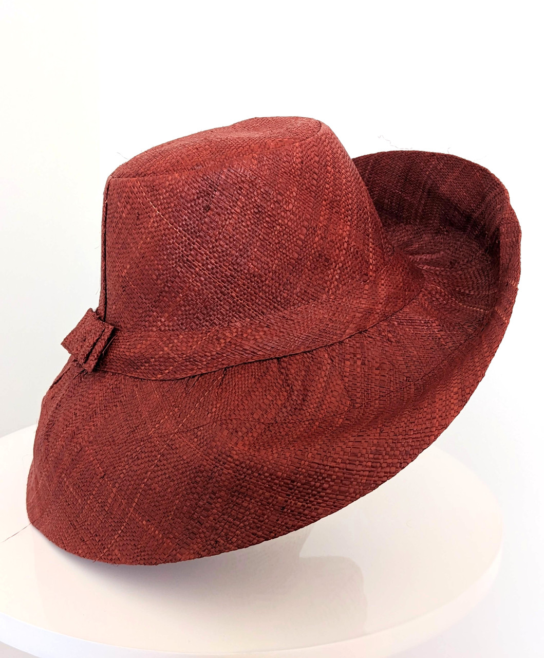Raffia Straw Lightweight Breathable Stripes Sun Hat, Made in Madagascar  Rust Red - Frost Hats