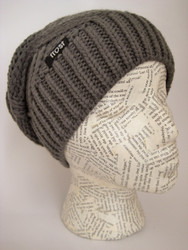 Slouchy winter hat for women