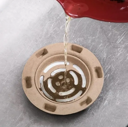 EASY TO USE. Place the Grease Hero  Drain Guard into the bottom of your sink. Pour the used cooking oil into the drain guard. Once cooled, discard the Grease Hero® Drain Guard into trash.