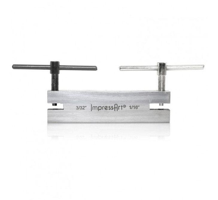 IMPRESSART - Large 2 Hole Metal Twist Punch 3mm & 4mm