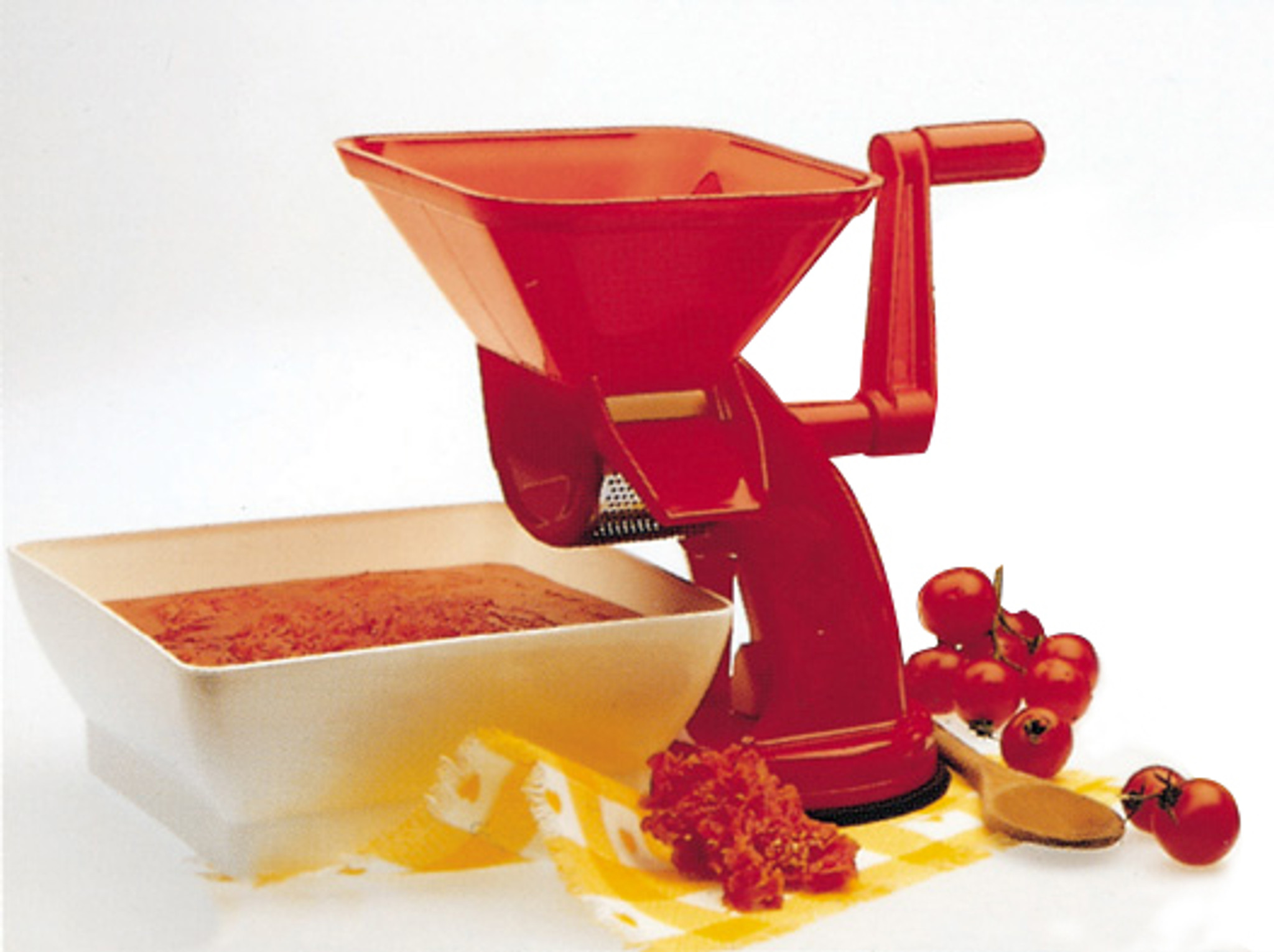 Rigamonti Velox Tomato Press with Round Bowl (R-67)