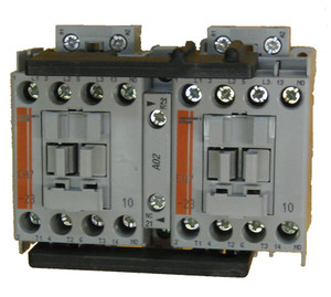 Sprecher and Schuh CAU7-23-22 reversing contactor