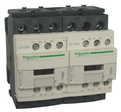 Square D / Telemecanique LC2D25U7 reversing contactor