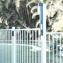 Pearl White Pool Fencing Pearl White Pool Fencing