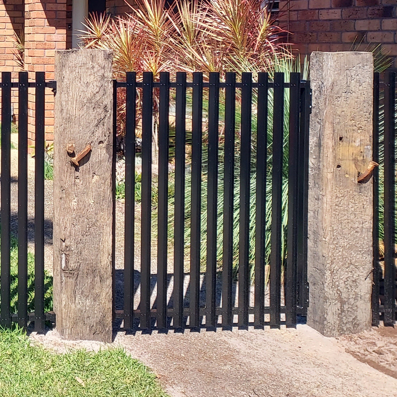 The Oasis - Horizontal Slat Panels and Gates - FenceLab