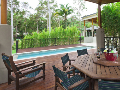 Gold Coast Pool Fencing Supplies. Fence Guru offers a CRAZY PRICES on pool fence package deals. In stock ready-to-go at the Gold Coast and Brisbane. Gold Coast Pool Fencing Supplies. Fence Guru offers a CRAZY PRICES on pool fence package deals. In stock ready-to-go at the Gold Coast and Brisbane.