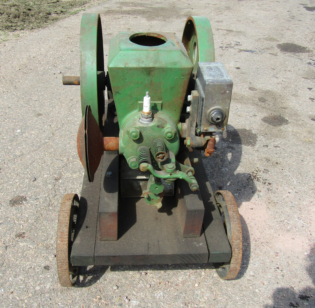 Stover Ct-1 2 hp on Cart #113