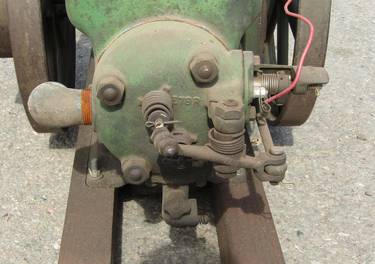 3 HP John Deere Engine #102