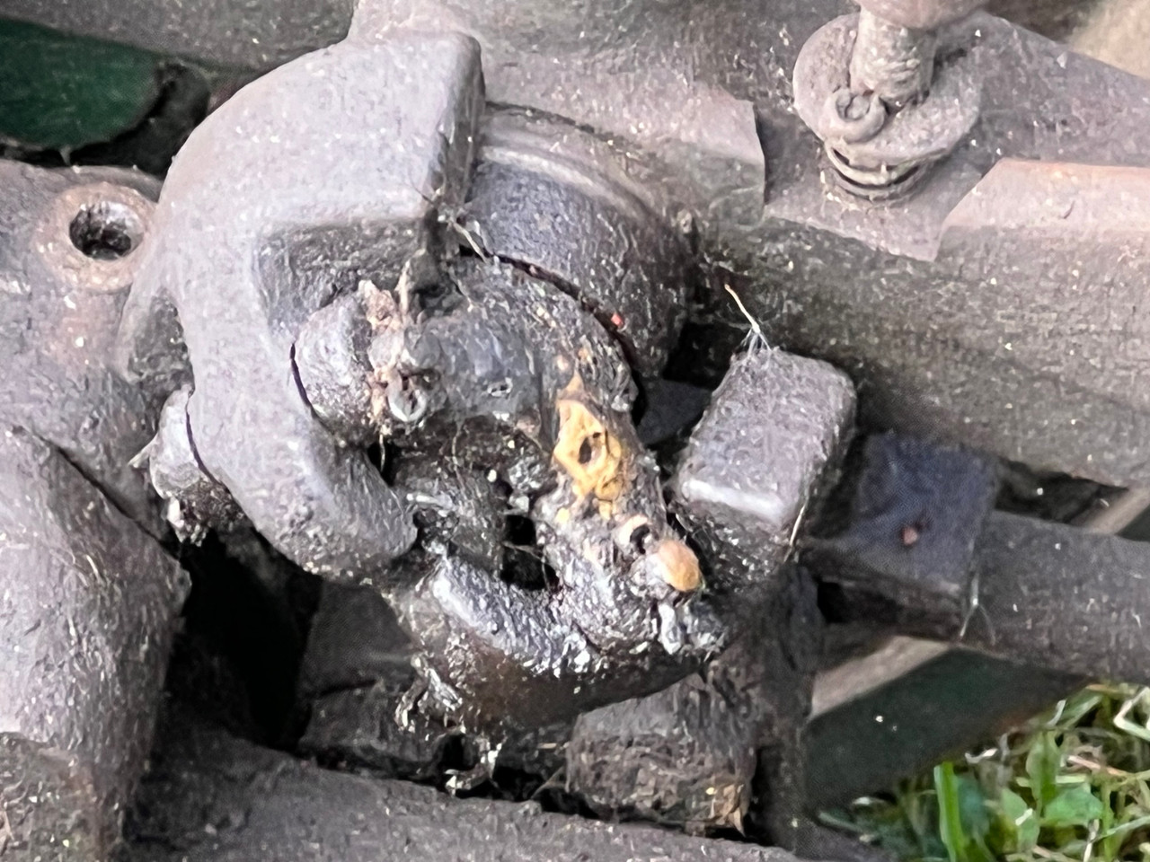 2-1/2 hp Alpha Hit & Miss Engine #621