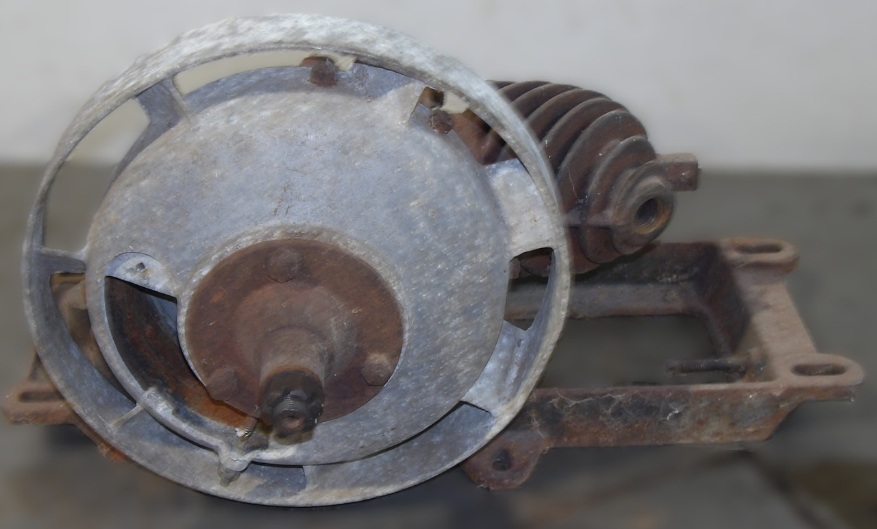 82 Maytag Gas Engine #640