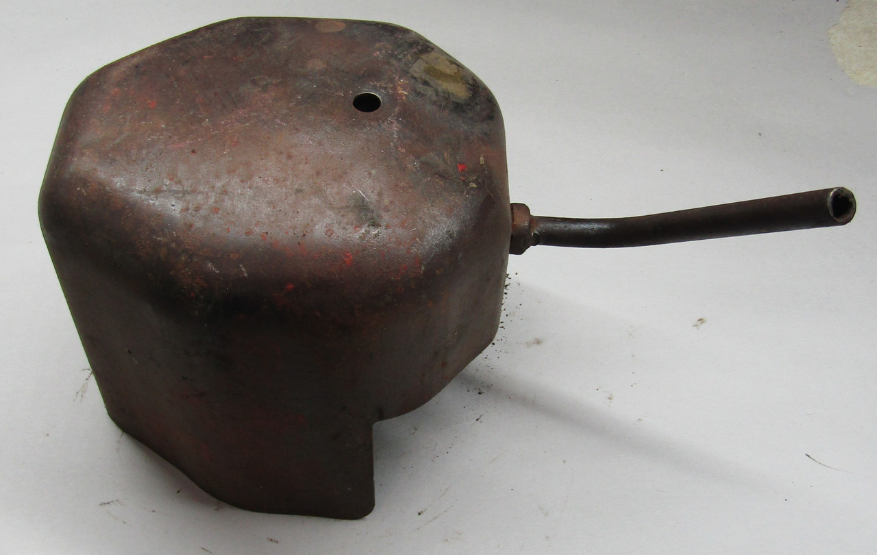 Valve Cover, IH LB 1.5-2.5 HP #6