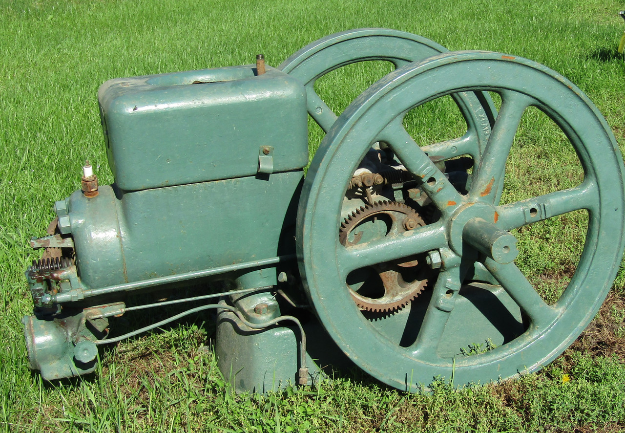 3 HP Fairbanks Z Engine #1008