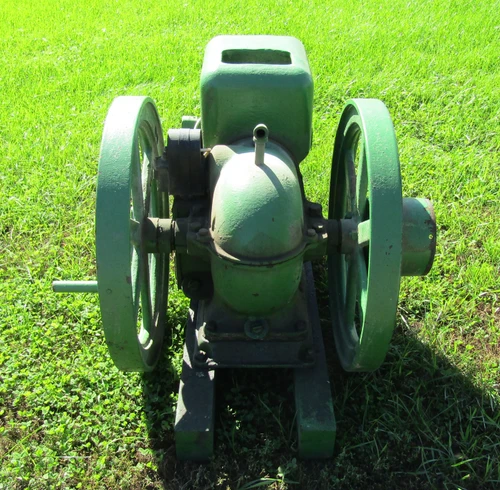 3 HP John Deere #1002