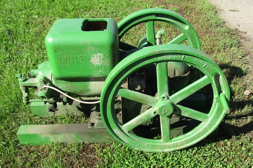 3 HP John Deere #1002