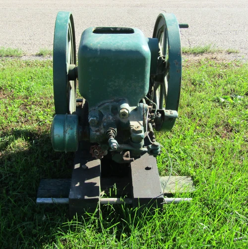 1.5 HP John Deere Engine #1007