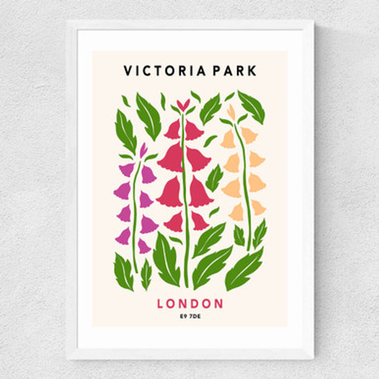 Victoria Park II Medium White Frame