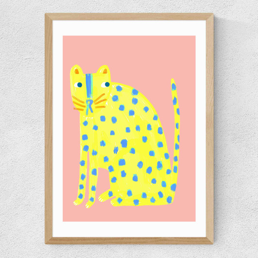 Big Spotty Cat Medium Oak Frame