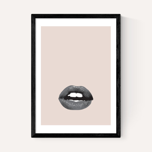 Lips Nude