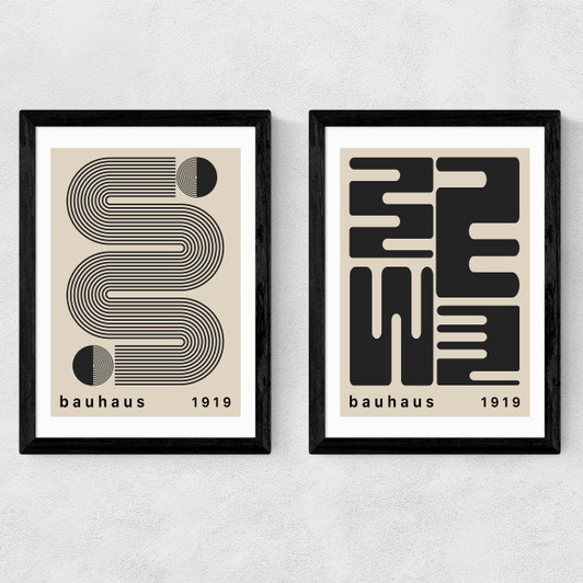 Black Bauhaus Set Medium Black Frame