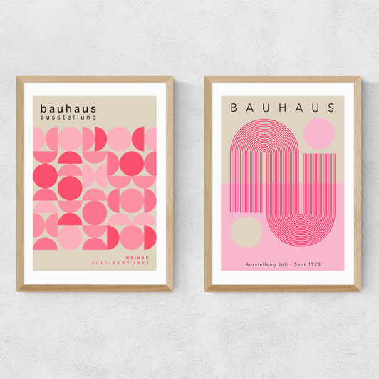 Pink Bauhaus Set Narrow Oak Frame