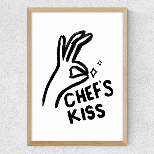 CHEF'S KISS Medium Oak Frame