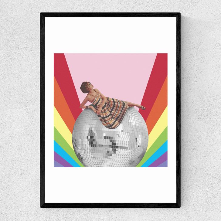 Disco Lounging Narrow Black Frame Disco Lounging Narrow Black Frame