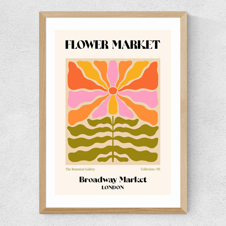 Broadway Market Flower Market Medium Oak Frame