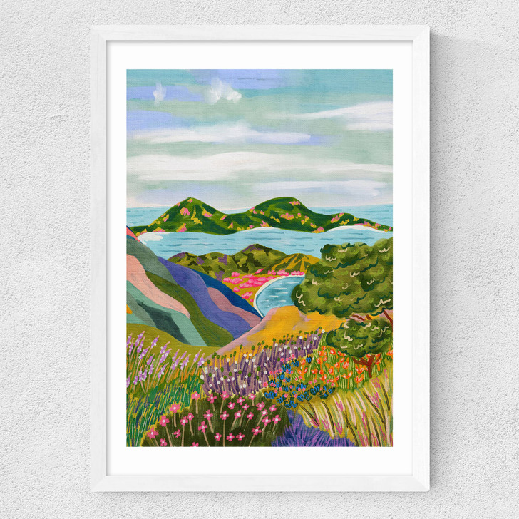 Sumba Medium White Frame Sumba Medium White Frame