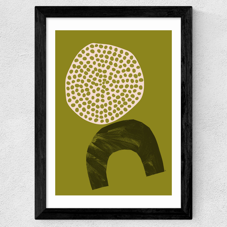 Raia Wide Black Frame Raia Wide Black Frame