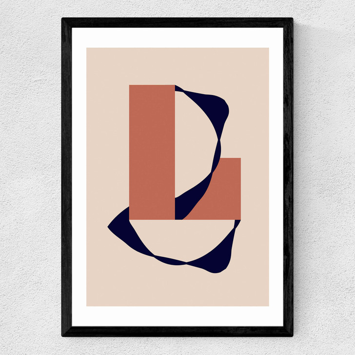 Form XXIV Medium Black Frame