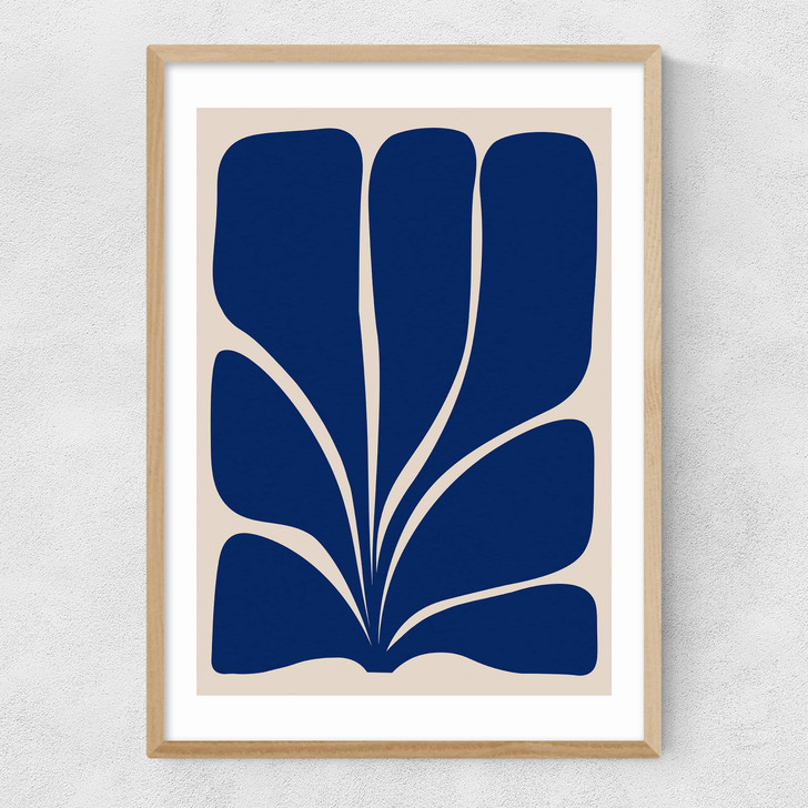 Seven Leaf Plant Narrow Oak Frame