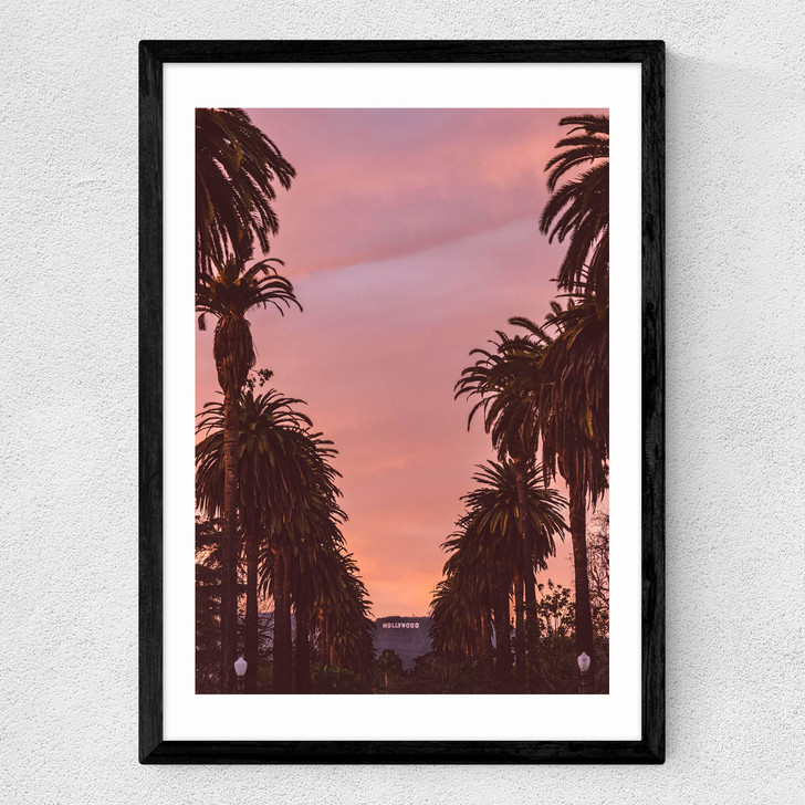 Hollywood Medium Black Frame