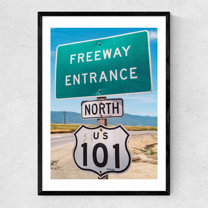 California 101 III Narrow Black Frame