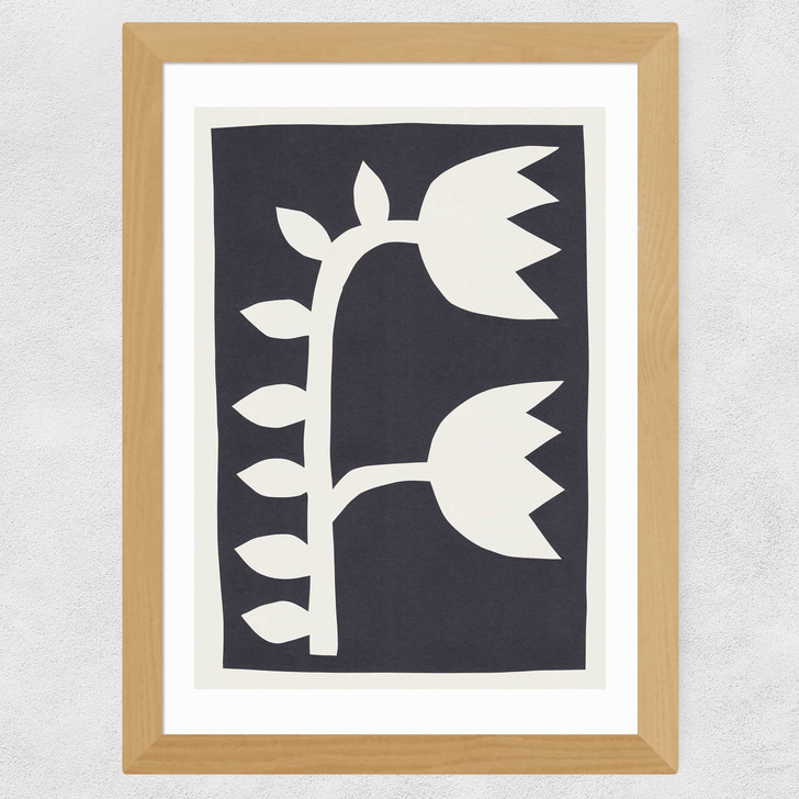 Oak Tulips II Wide Oak Frame