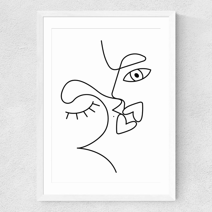 Kiss Medium White Frame Kiss Medium White Frame