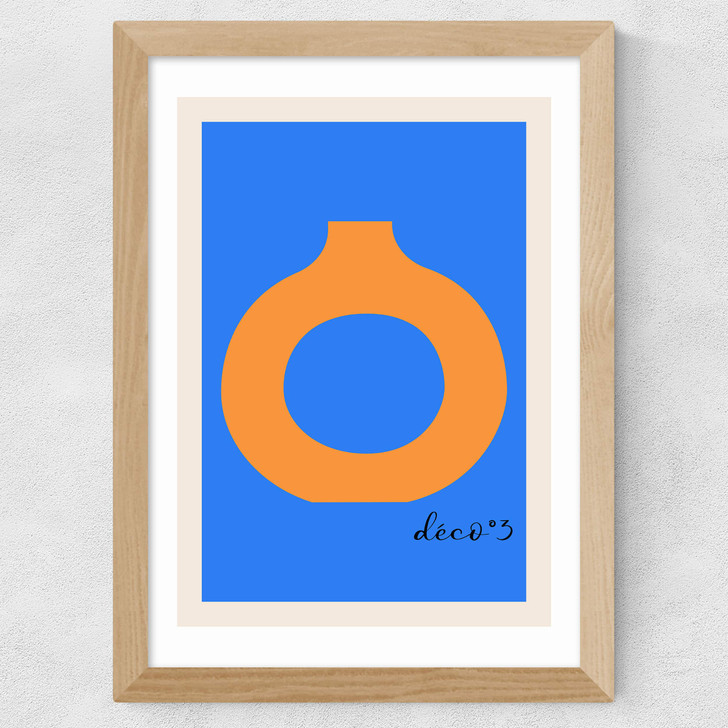 Modern Vase Deco III Wide Oak Frame