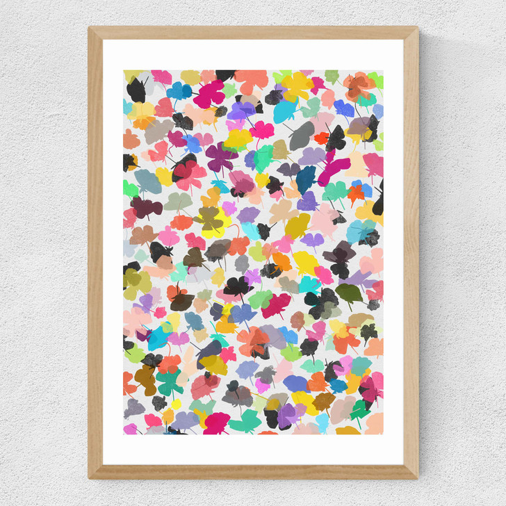 Buttercups 3 Medium Oak Frame Buttercups 3 Medium Oak Frame