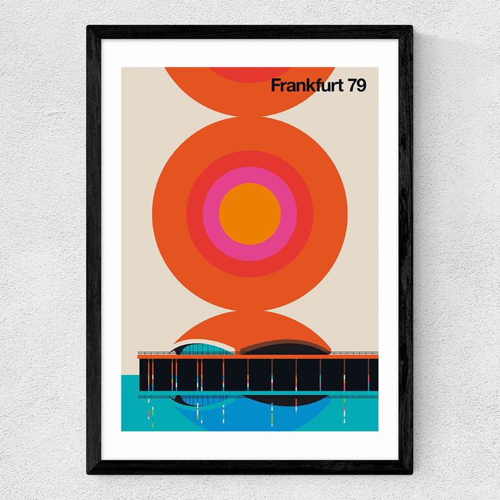 Frankfurt 79 Medium Black Frame Frankfurt 79 Medium Black Frame