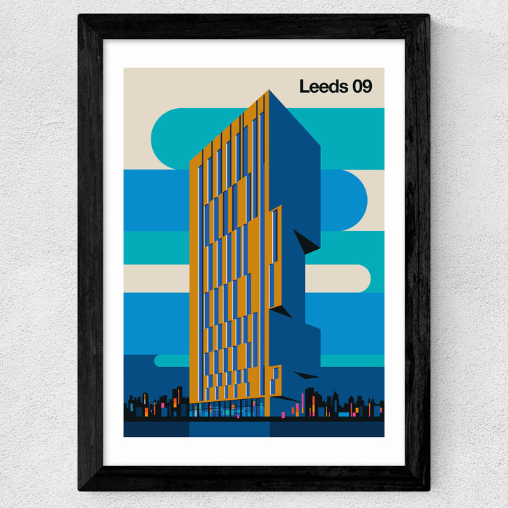 Leeds 09 Wide Black Frame