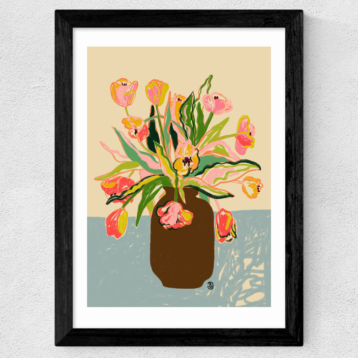 Tulips Vase Wide Black Frame