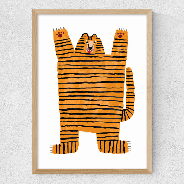 Roar! Medium Oak Frame Roar! Medium Oak Frame